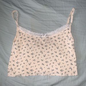 Brandy Melville skylar floral tank